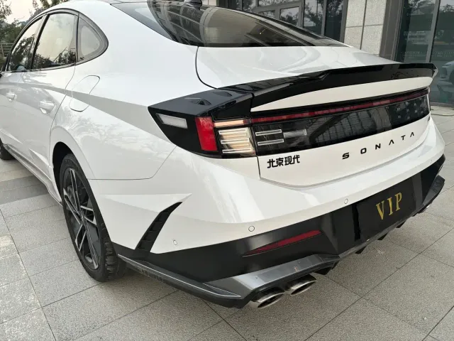 Hyundai Sonata — Фото автомобиля 20