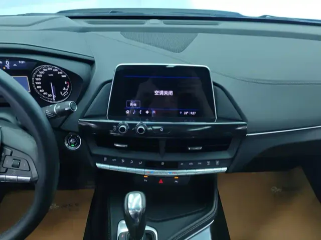Cadillac CT4 — Фото автомобиля 13