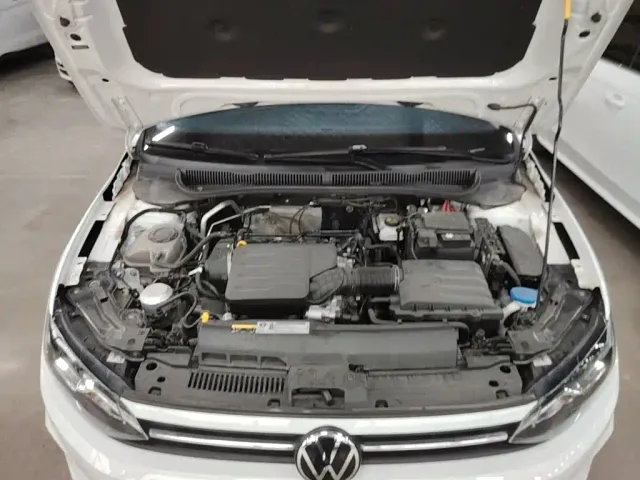 Volkswagen Polo — Фото автомобиля 19