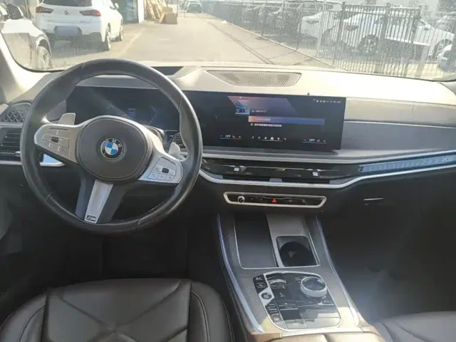 BMW X5 — Фото автомобиля 9