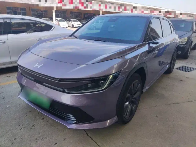 Фотография автомобиля — Honda GAC Honda P7