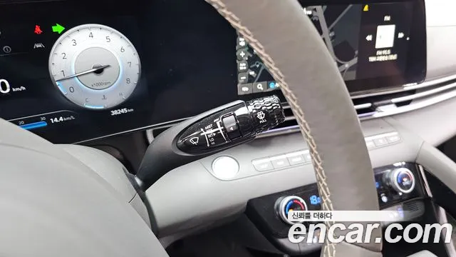 Hyundai Avante — Фото автомобиля 27