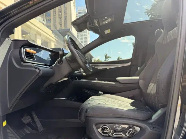 BYD Sealion 07 EV — Фото автомобиля 7