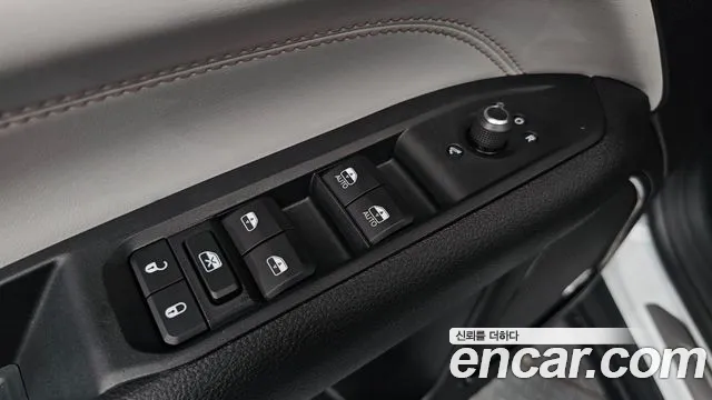 Jeep Compass — Фото автомобиля 28