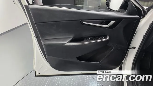 Kia EV6 Long Range — Фото автомобиля 24