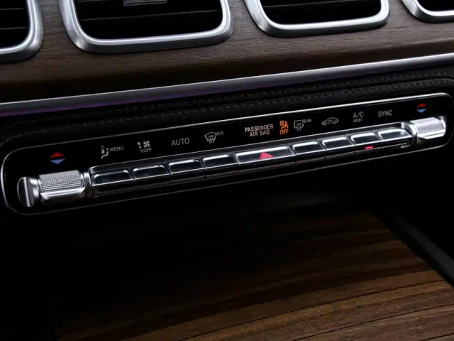 Mercedes-Benz Mercedes-Benz GLS 2023 Second Facelift GLS 450 4MATIC Luxury — Фото автомобиля 9