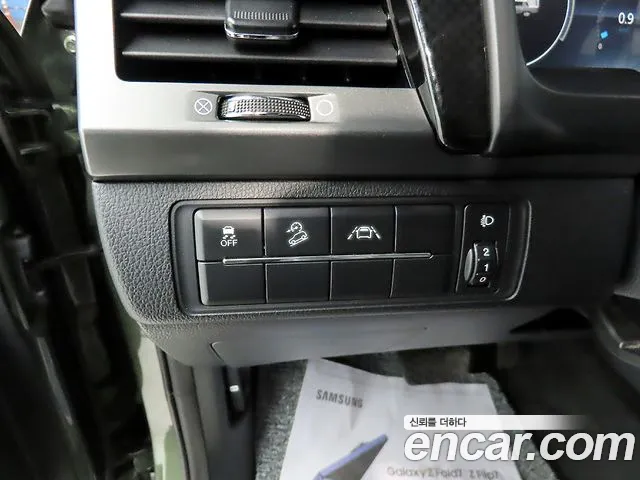 KG_Mobility_Ssangyong Rexton Новый Rexton Sport Дизель 2.2 2WD — Фото автомобиля 14