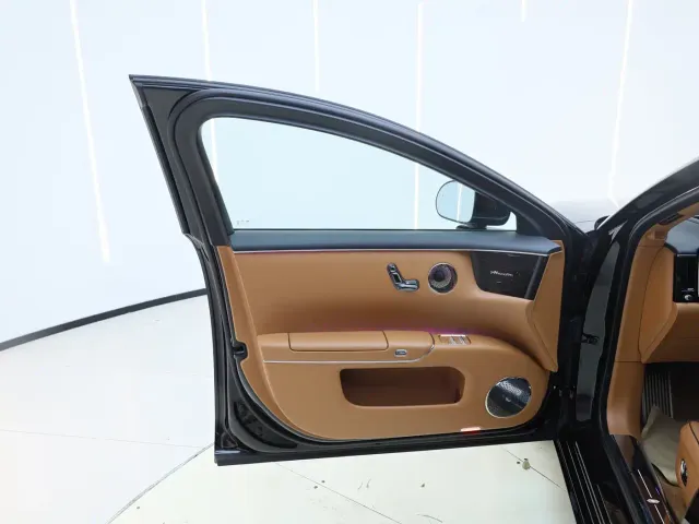 Maextro S800 — Фото автомобиля 26