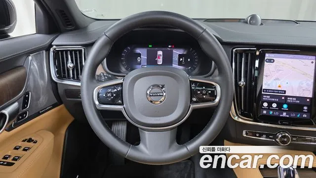 Volvo S90 — Фото автомобиля 20