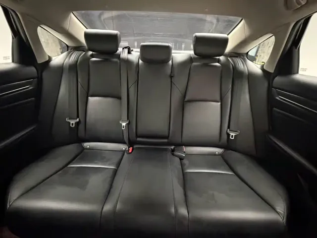 Honda Accord — Фото автомобиля 17