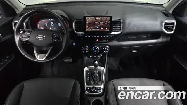 Hyundai Venue — Фото автомобиля 6