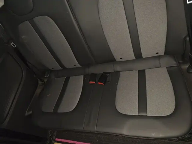 Wuling Hongguang Mini EV — Фото автомобиля 16