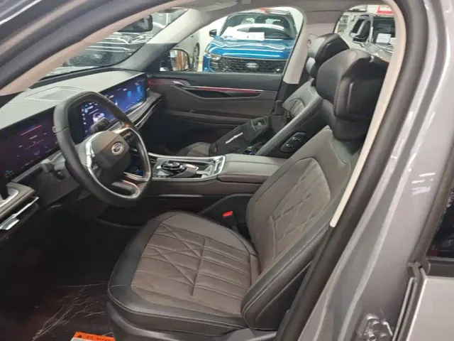 Ford Edge — Фото автомобиля 14