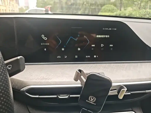 Changan Eado — Фото автомобиля 12