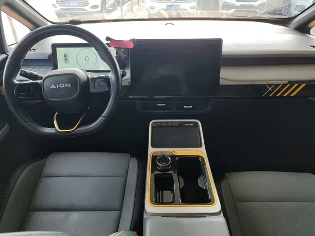 GAC Aion Y — Фото автомобиля 9