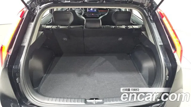 Kia Niro All Niro EV Air — Фото автомобиля 20
