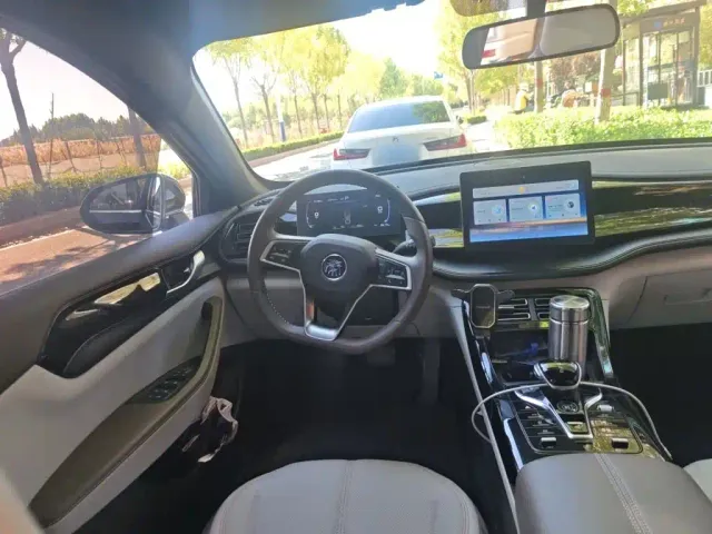 BYD Qin PLUS — Фото автомобиля 6