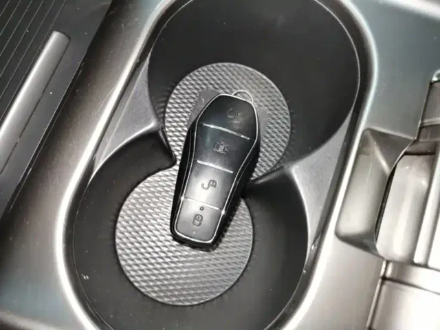 BYD Dolphin — Фото автомобиля 8