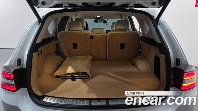 Genesis GV80 — Фото автомобиля 24