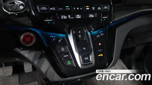 Honda Odyssey — Фото автомобиля 9