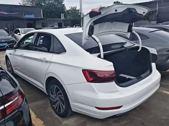 Volkswagen Sagitar — Фото автомобиля 16