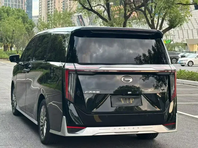 GAC Trumpchi M8 — Фото автомобиля 7