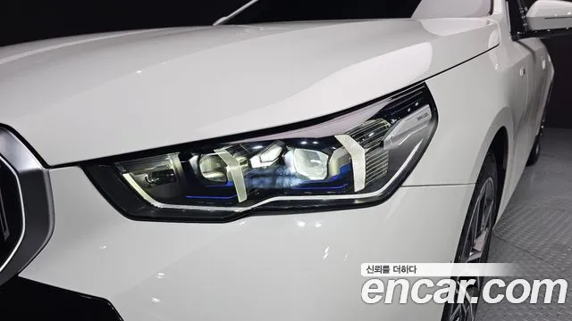 BMW 5-Series — Фото автомобиля 22