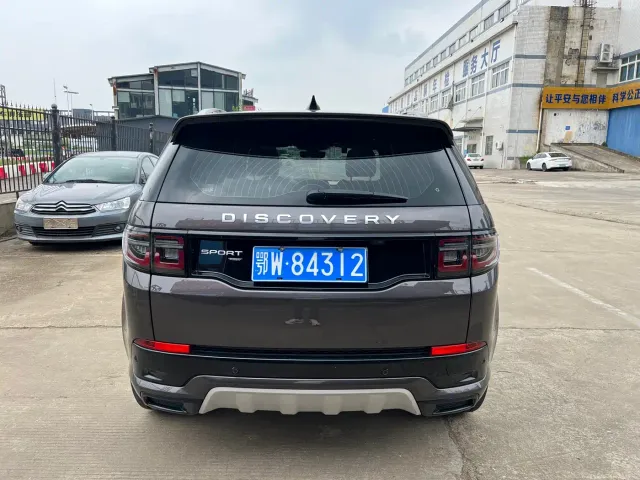 Land Rover Discovery Sport — Фото автомобиля 19