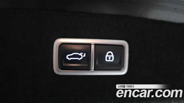 Genesis G90 Бензин 3.5 Turbo e-S/C AWD — Фото автомобиля 20