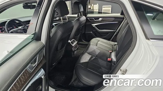 Audi A6 45 TFSI Premium — Фото автомобиля 23