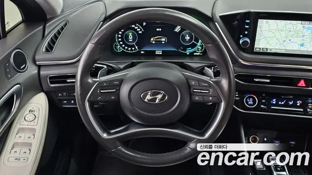Hyundai Sonata Inspiration — Фото автомобиля 14