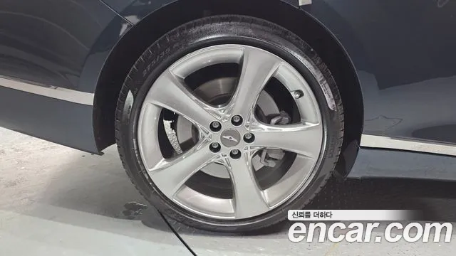 Genesis G80 Бензин 2.5 турбо AWD — Фото автомобиля 4