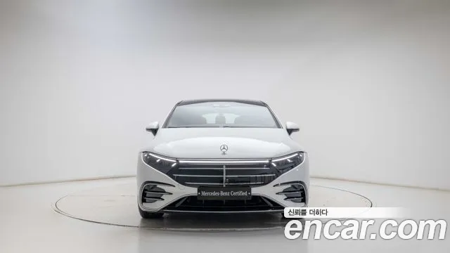 Mercedes-Benz EQS — Фото автомобиля 3