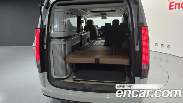 Hyundai Staria Staria 2WD автодом — Фото автомобиля 20