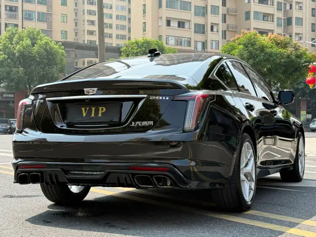 Cadillac CT5 — Фото автомобиля 5