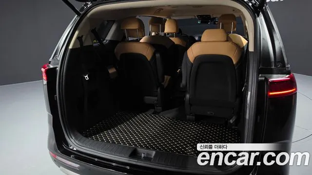 Kia Canival Carnival 4 поколение Бензин 9 мест Signature — Фото автомобиля 18