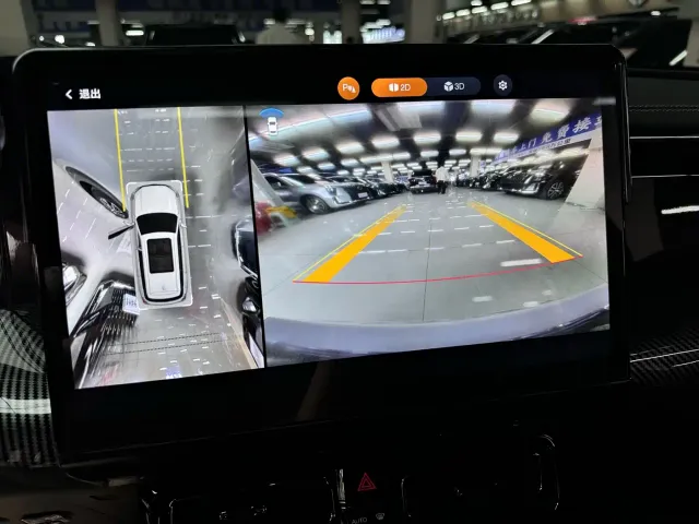 GAC Trumpchi GS8 — Фото автомобиля 19