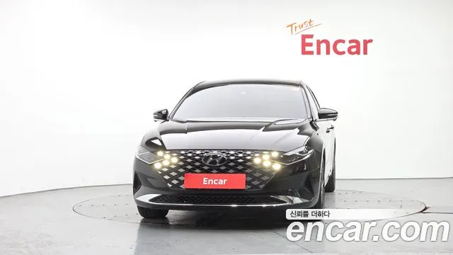 Hyundai Grandeur Новый Grandeur IG — Фото автомобиля 3