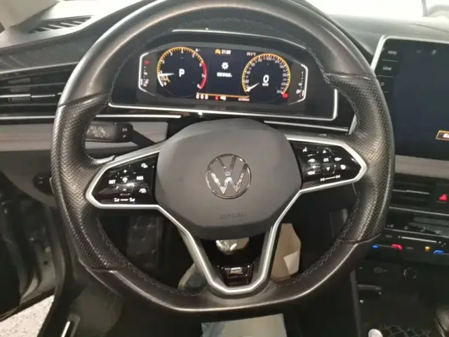 Volkswagen Tiguan X — Фото автомобиля 10