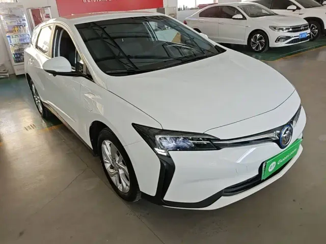 Buick Velite 6 — Фото автомобиля 3