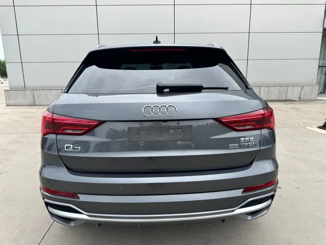 Audi Q3 — Фото автомобиля 14