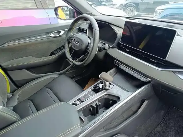 Geely Xingrui — Фото автомобиля 14