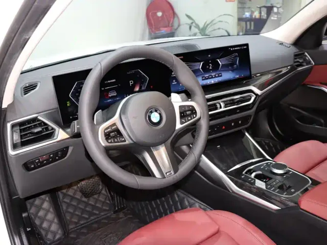 BMW 3 Series — Фото автомобиля 10