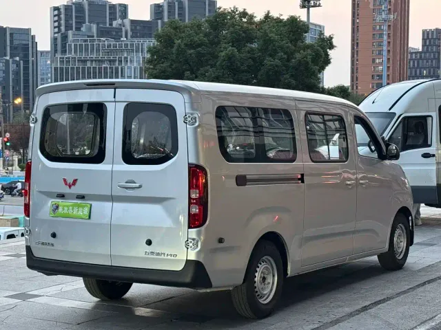 Wuling Yangguang Pro — Фото автомобиля 9