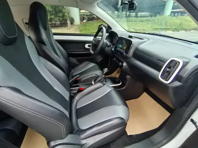 Roewe Clever — Фото автомобиля 11