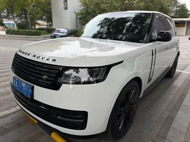 Фотография автомобиля — Land Rover Range Rover