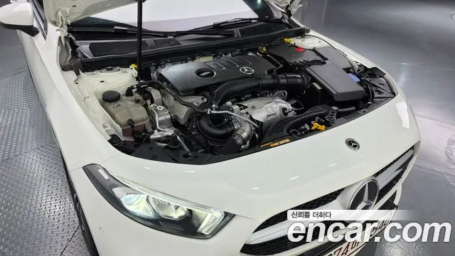 Mercedes-Benz A-Class W177 — Фото автомобиля 6