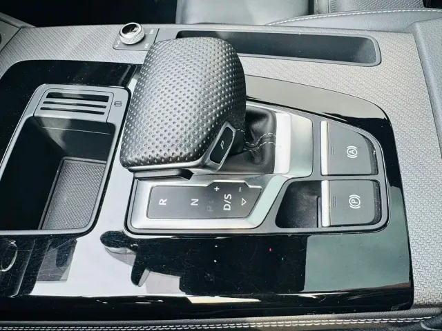 Audi Q5L — Фото автомобиля 12