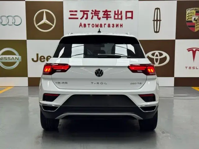Volkswagen T-Roc — Фото автомобиля 5