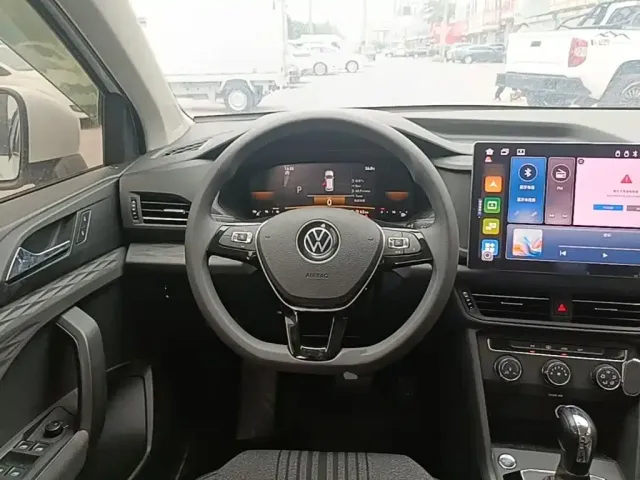 Volkswagen Tharu — Фото автомобиля 10